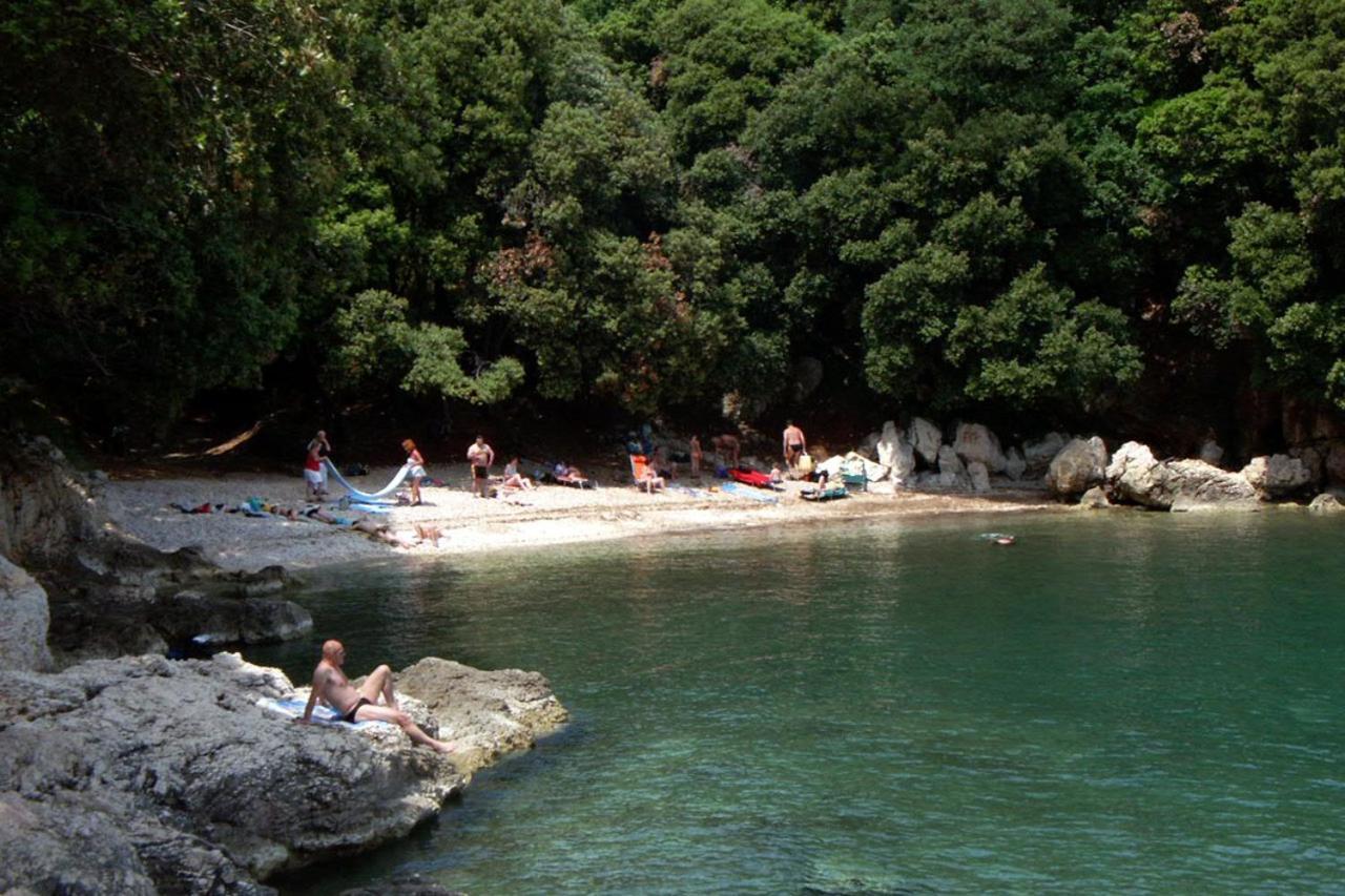 Apartments By The Sea Duga Luka - Prtlog, Labin - 2335 外观 照片