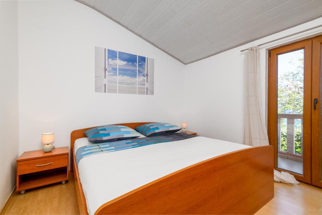 Apartments By The Sea Duga Luka - Prtlog, Labin - 2335 外观 照片