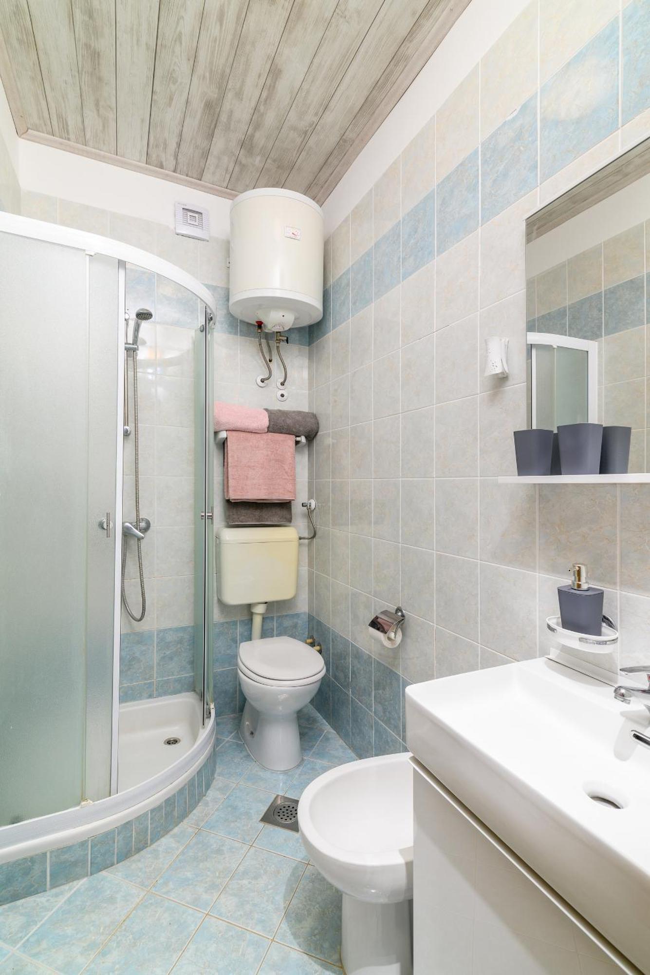 Apartments By The Sea Duga Luka - Prtlog, Labin - 2335 外观 照片